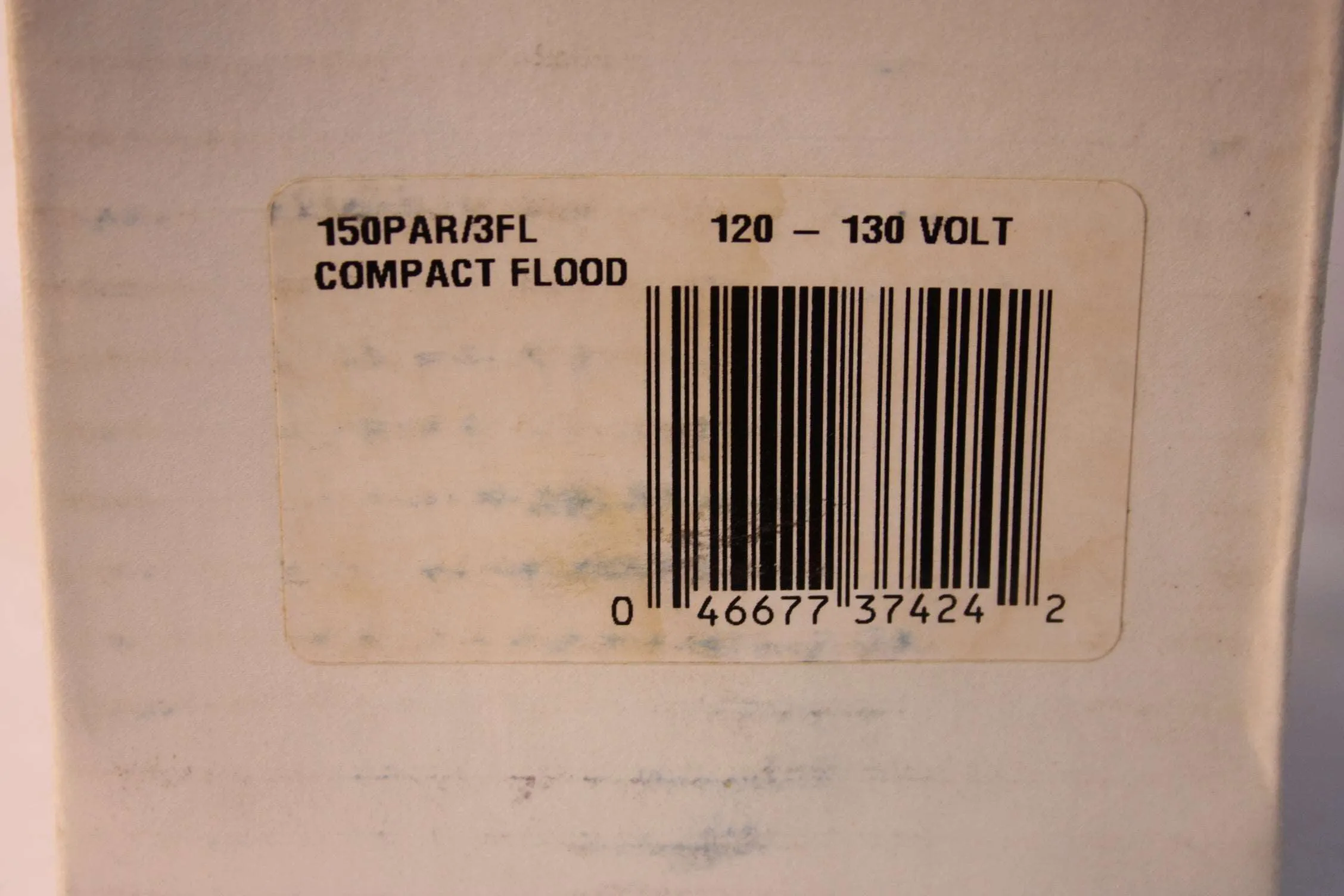 150PAR/3FL COMPACT FLOOD LAMPS 120 130 VOLT 0 46677 37424