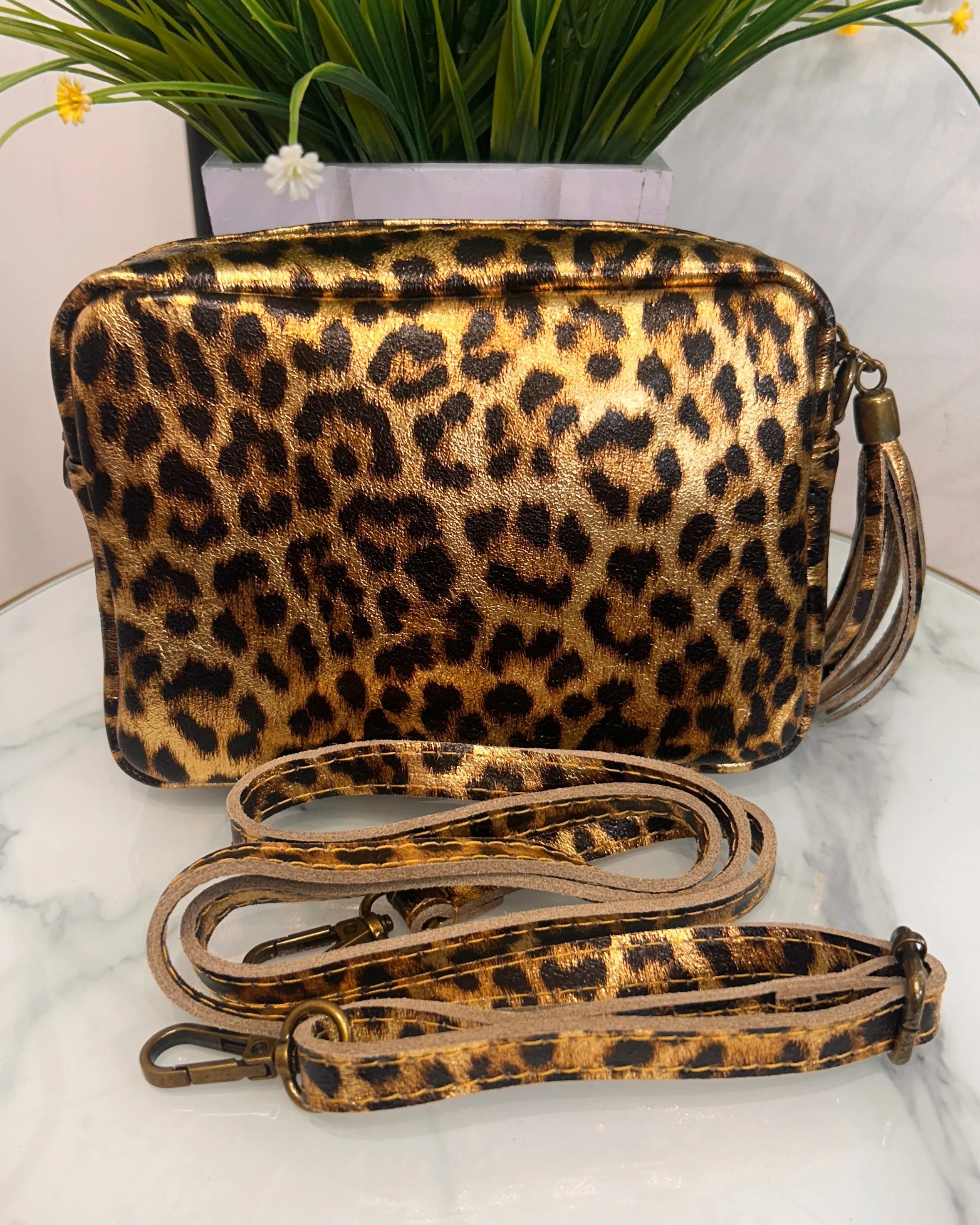 Alison Camera Bag - Metallic Animal Gold