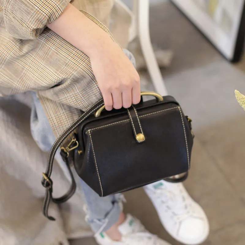 Cute Female Leather Doctor Bags Handbags Shoulder Bag Purse for Women