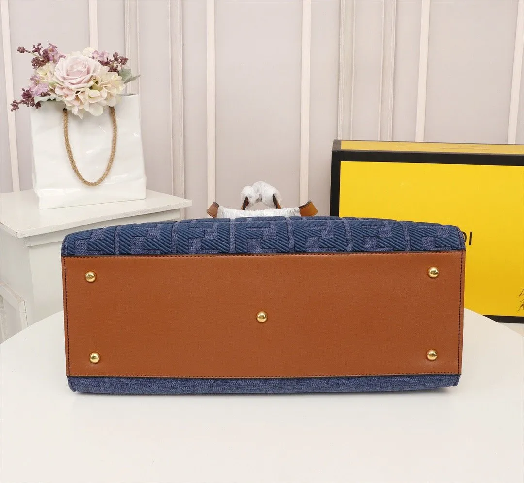 EN   Designer bags by Fendi 088