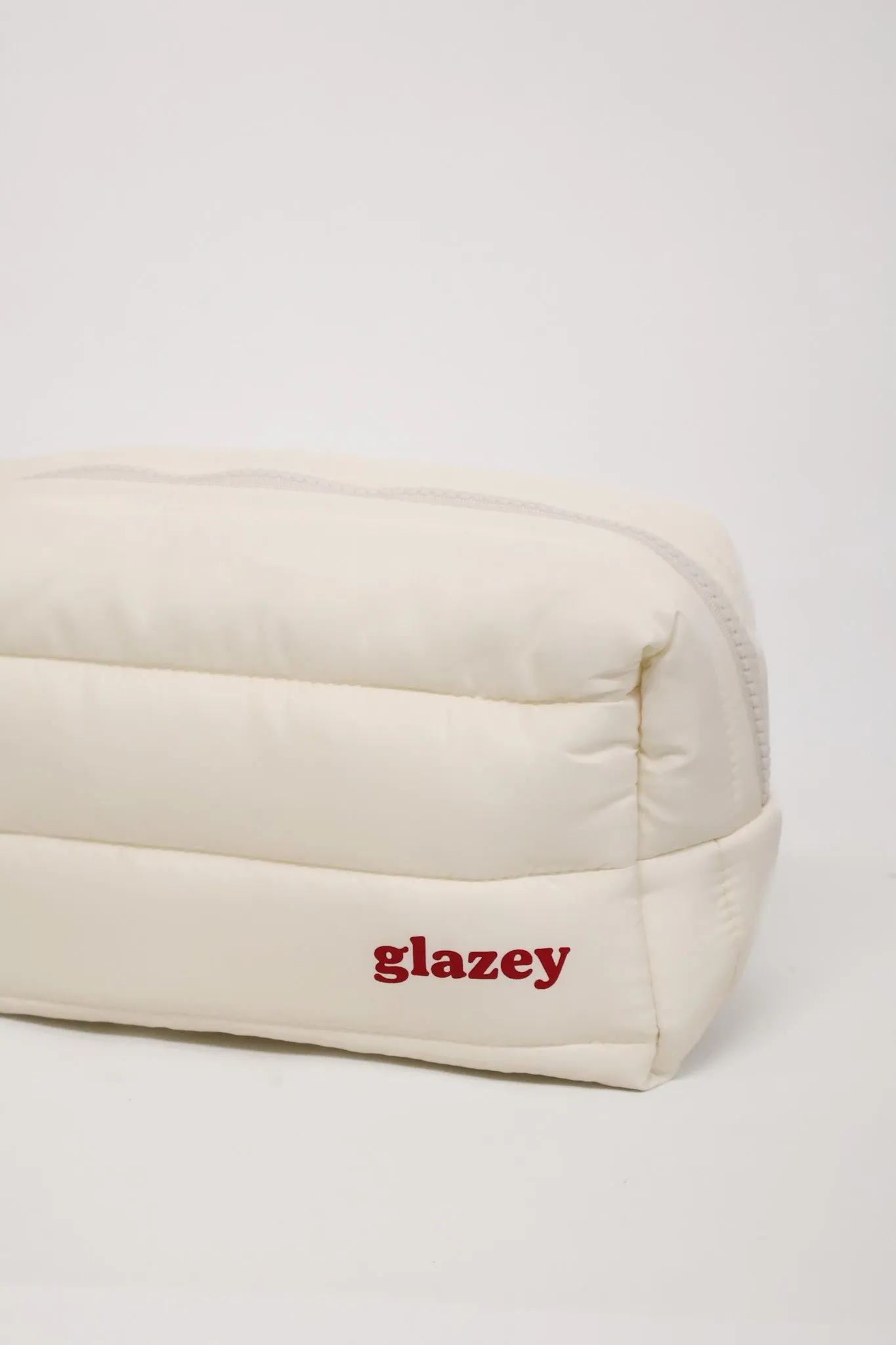 GLAZEY MAKEUP BAG CREAM
