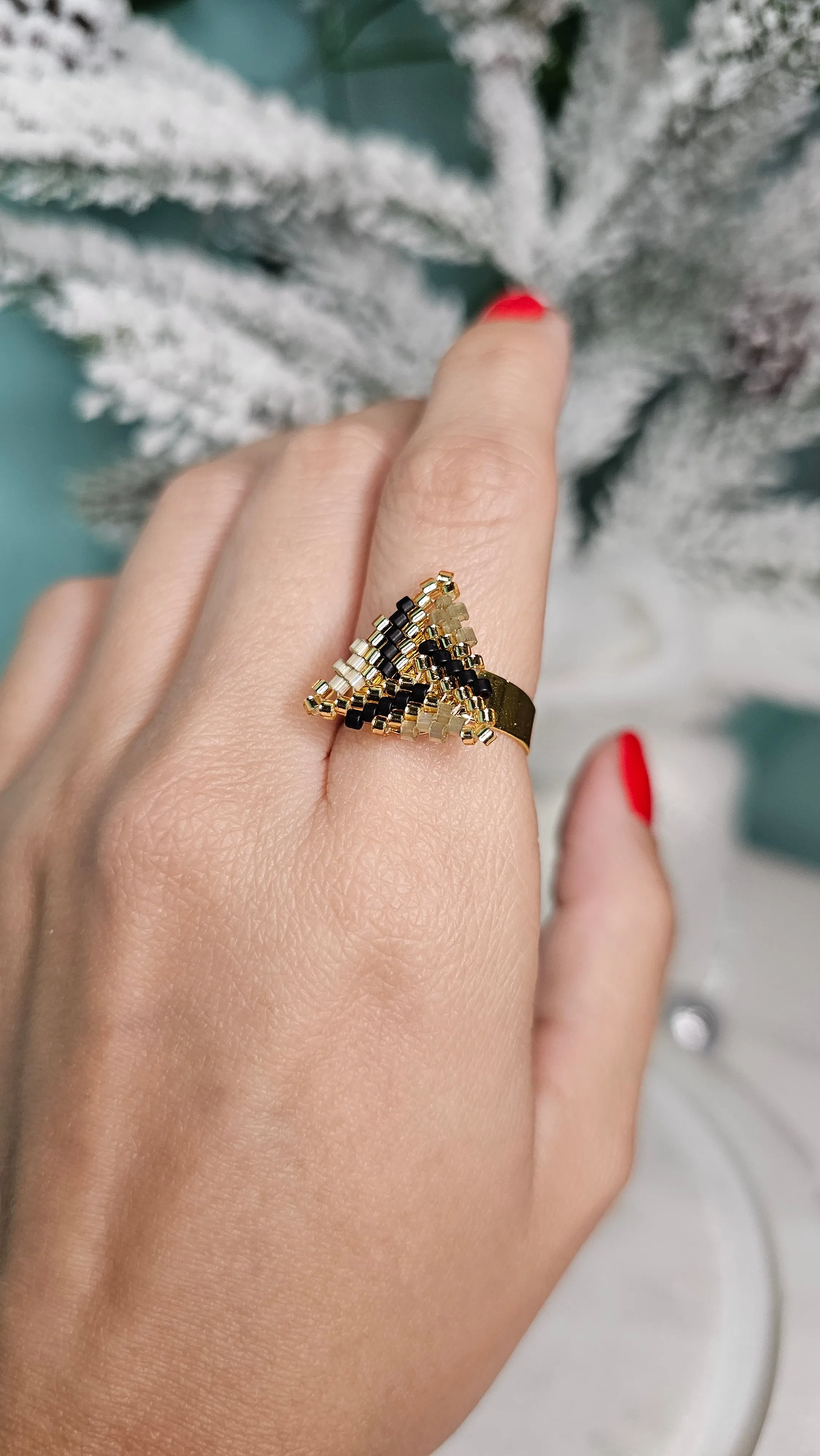 Iridescent Waves Triangle Ring