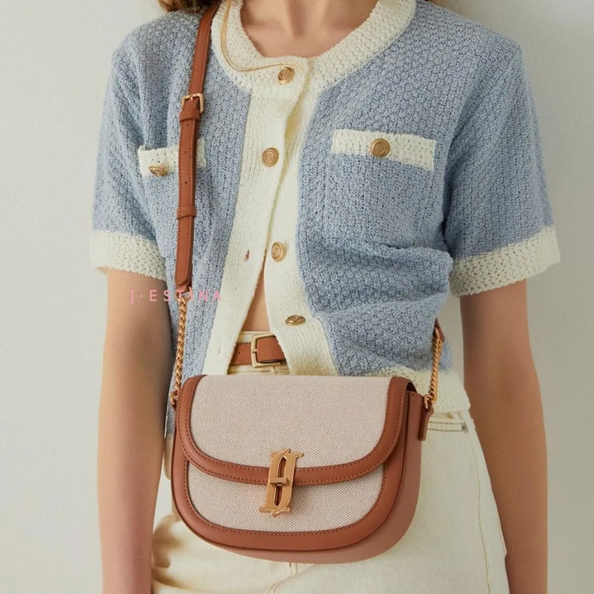 J.ESTINA JOELLE Canvas SM Cross TA JHNCHE2BS833TA270 Crossbody Bag Shoulder Bag Canvas Tanned Leather Combi Park Min-young Bag