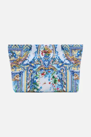 LARGE MAKEUP CLUTCH WALL TO WALL WONDERS