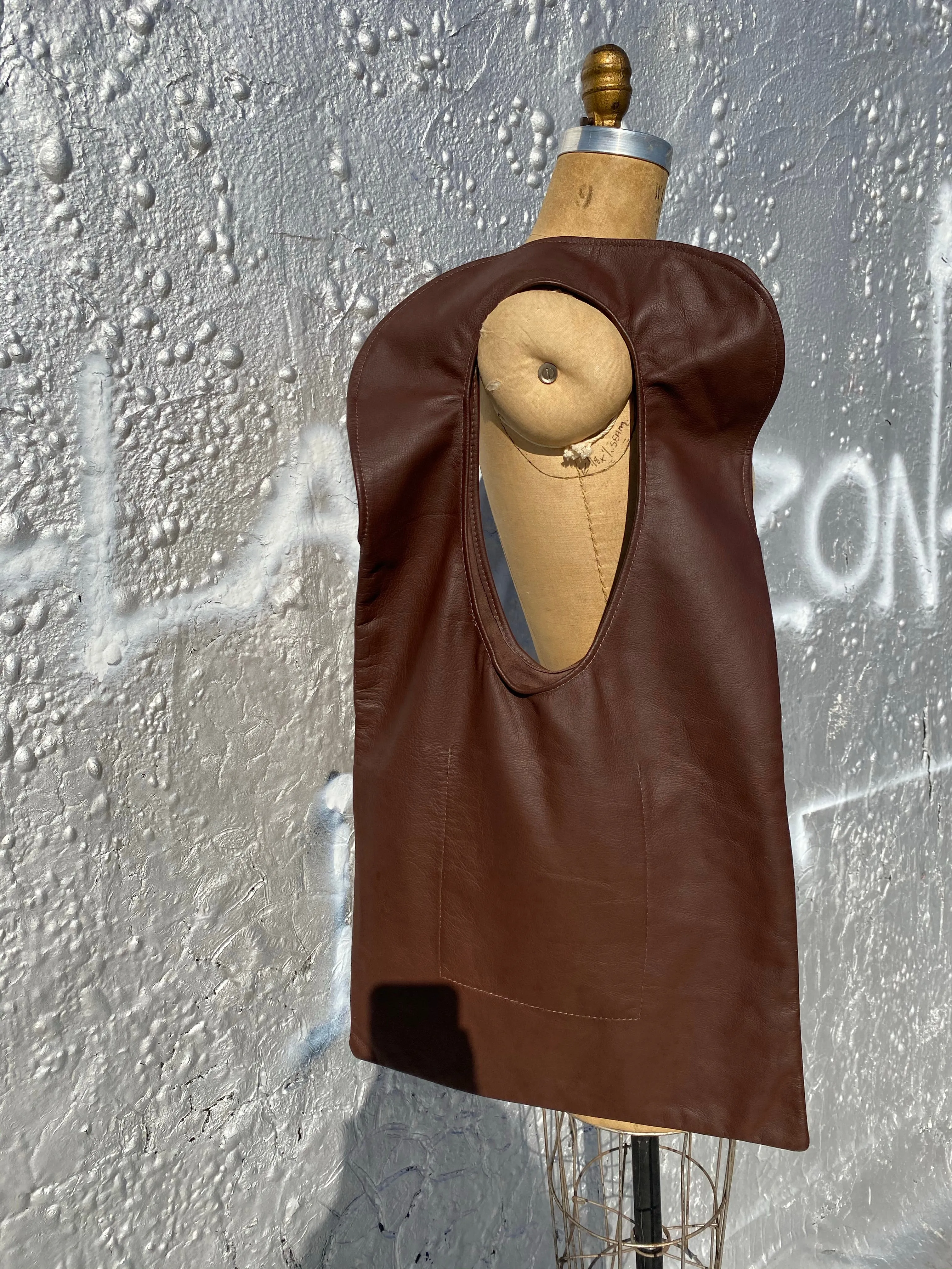 Lavazzon All Eyes on you  leather tote