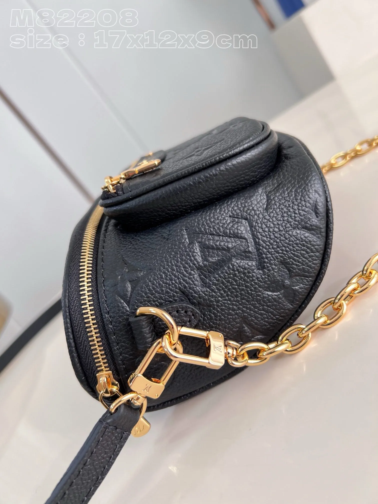 LB916 Mini Bumbag / 6.7 x 4.7 x 3.7 inches / HIGHEST QUALITY VERSION
