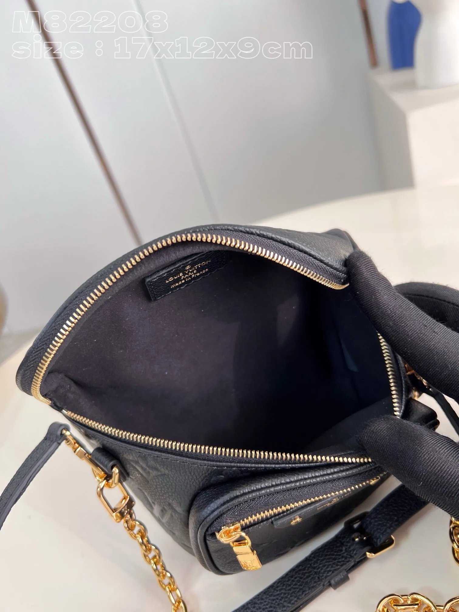LB916 Mini Bumbag / 6.7 x 4.7 x 3.7 inches / HIGHEST QUALITY VERSION