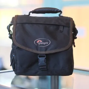 Lowepro Nova Mini