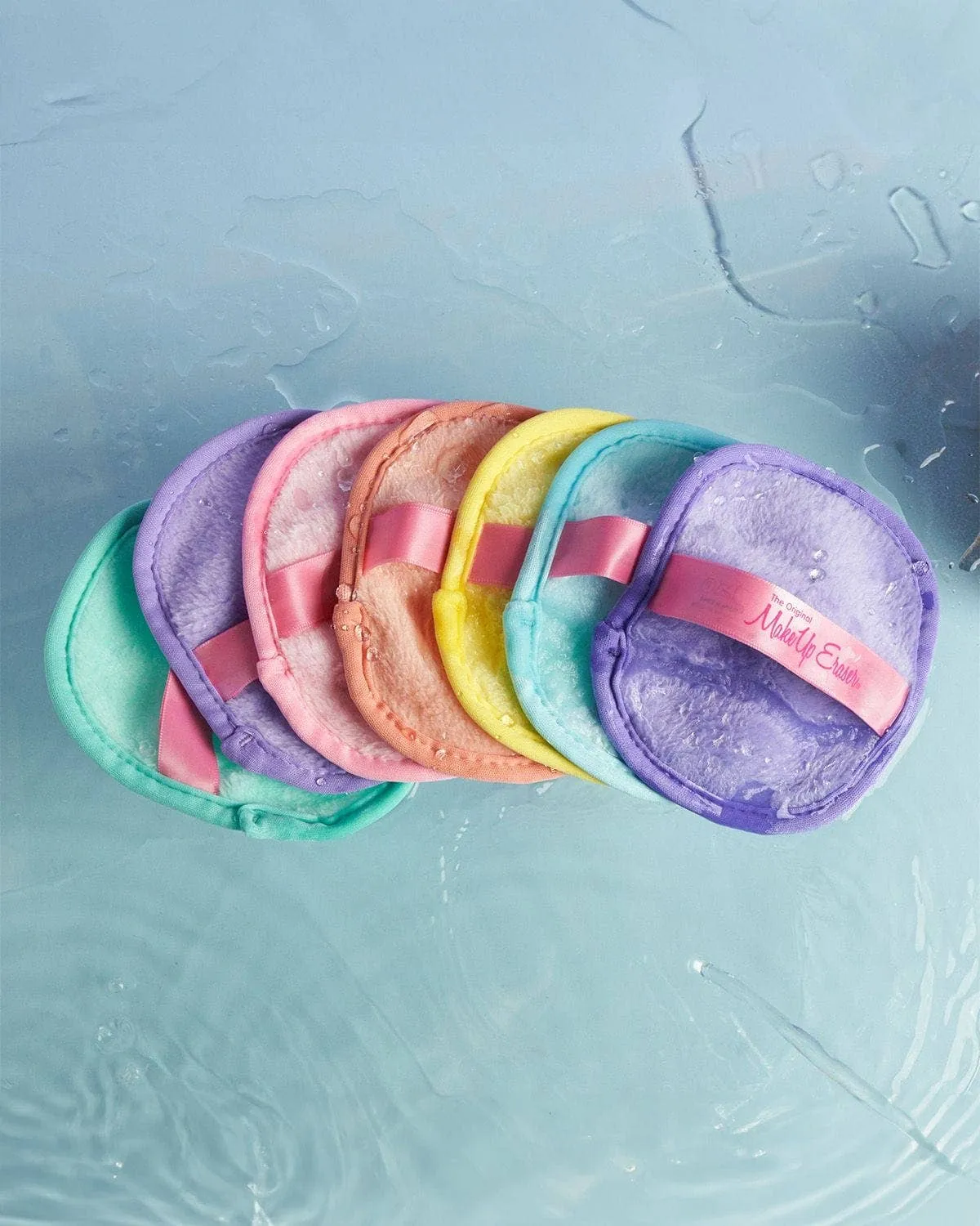 MakeUp Eraser Dewy Glow 7-Day Set