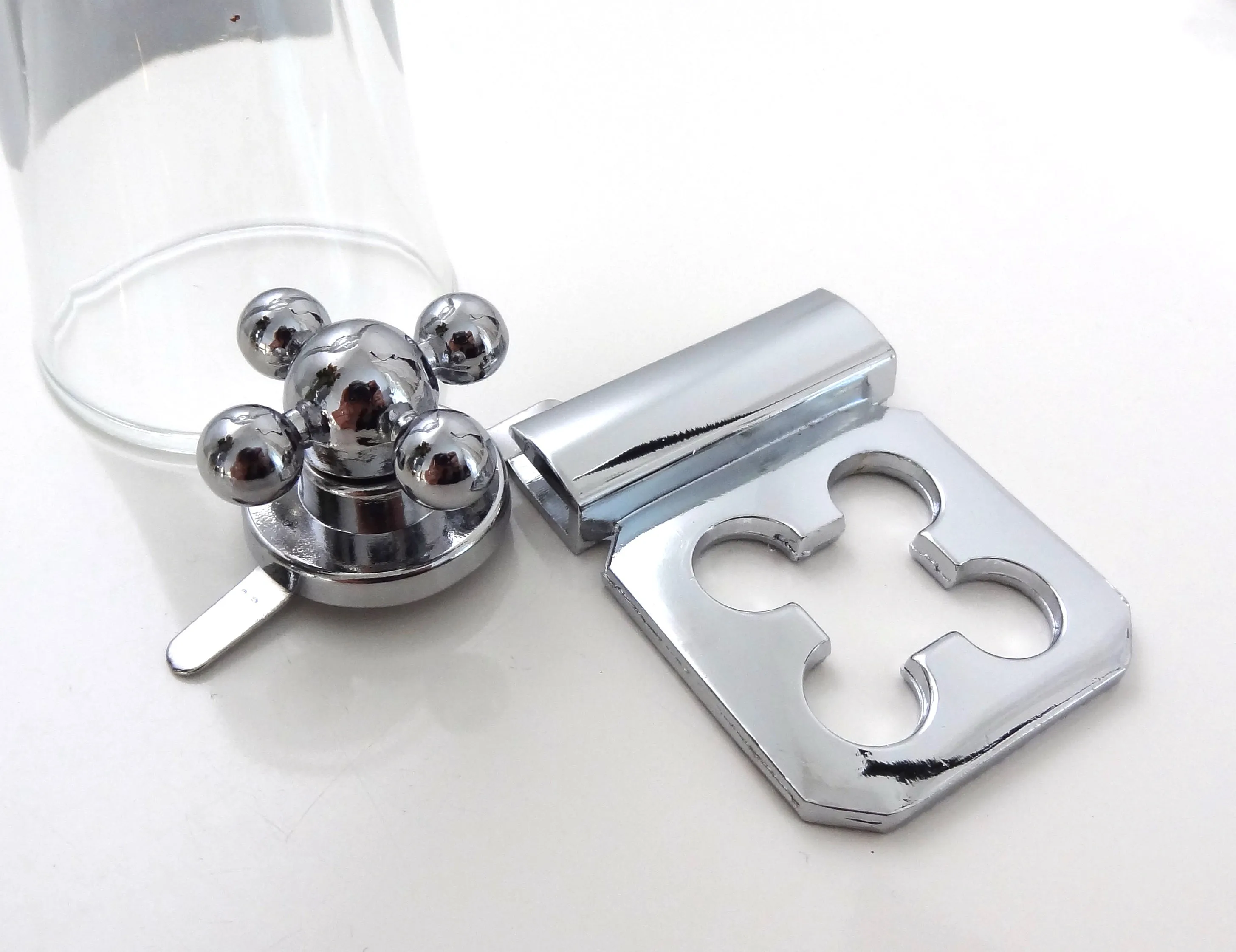 "Bank Vault" Turn Lock -  Medium Size