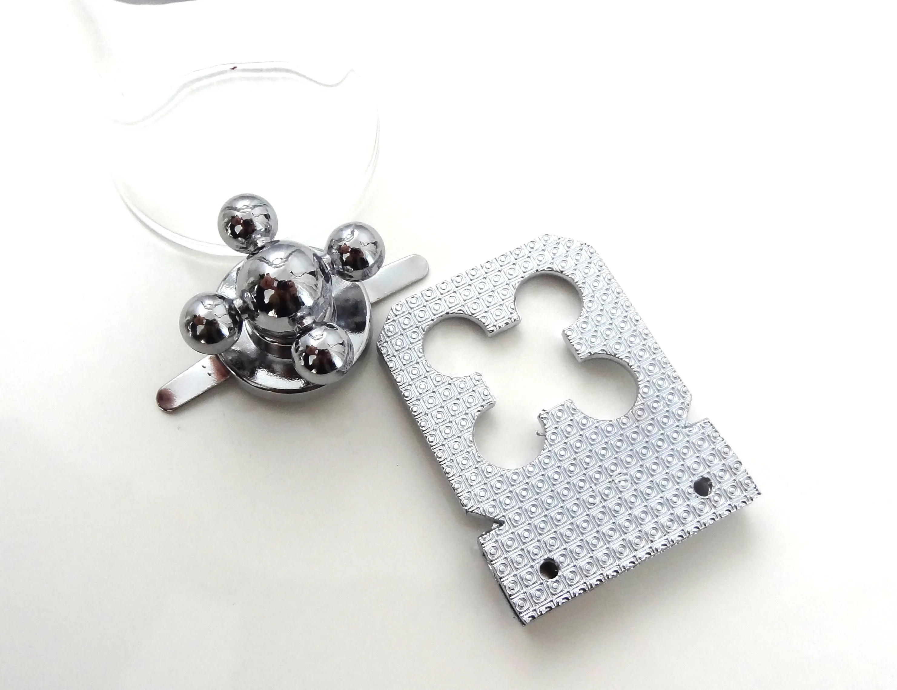"Bank Vault" Turn Lock -  Medium Size