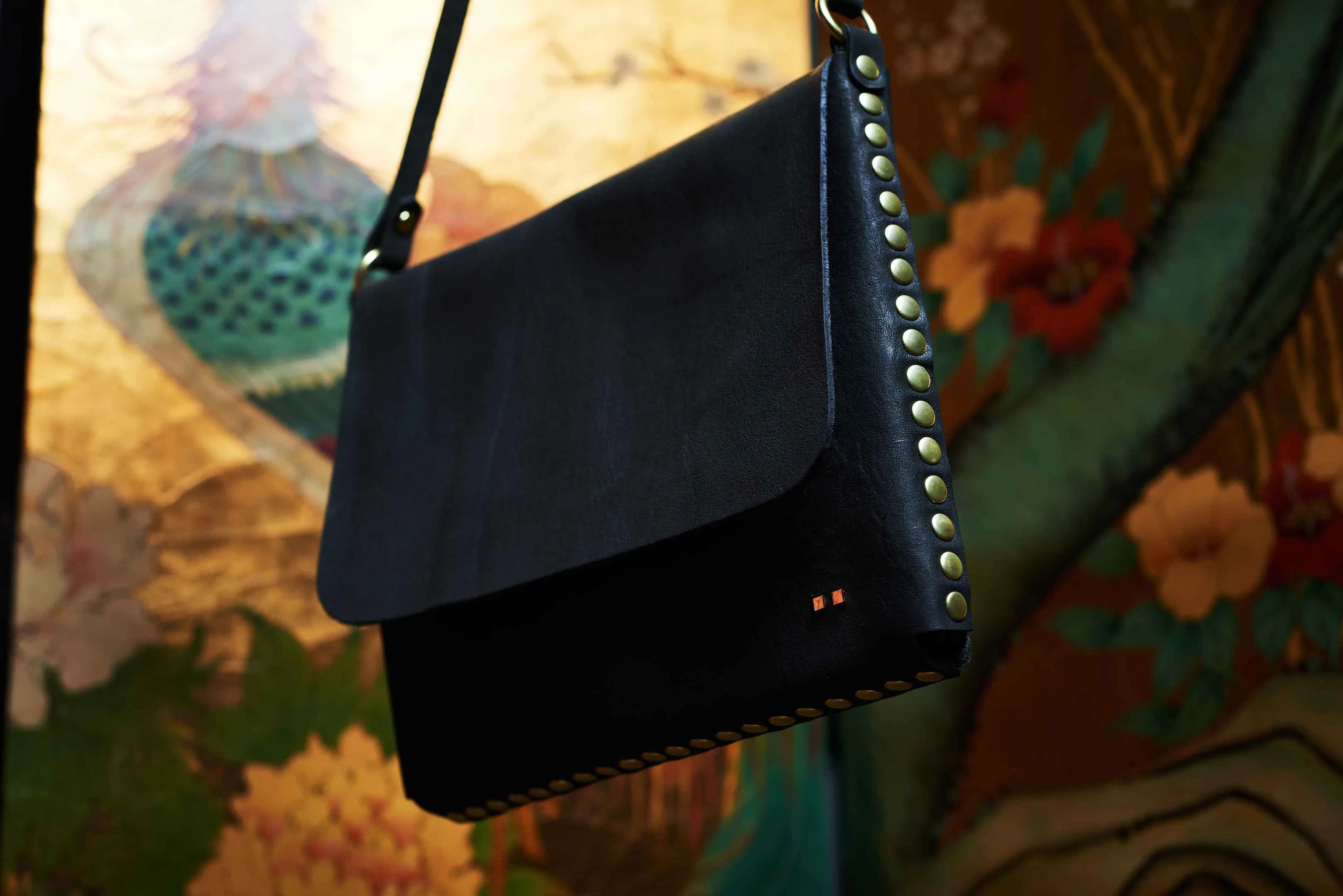 The Clou in Black