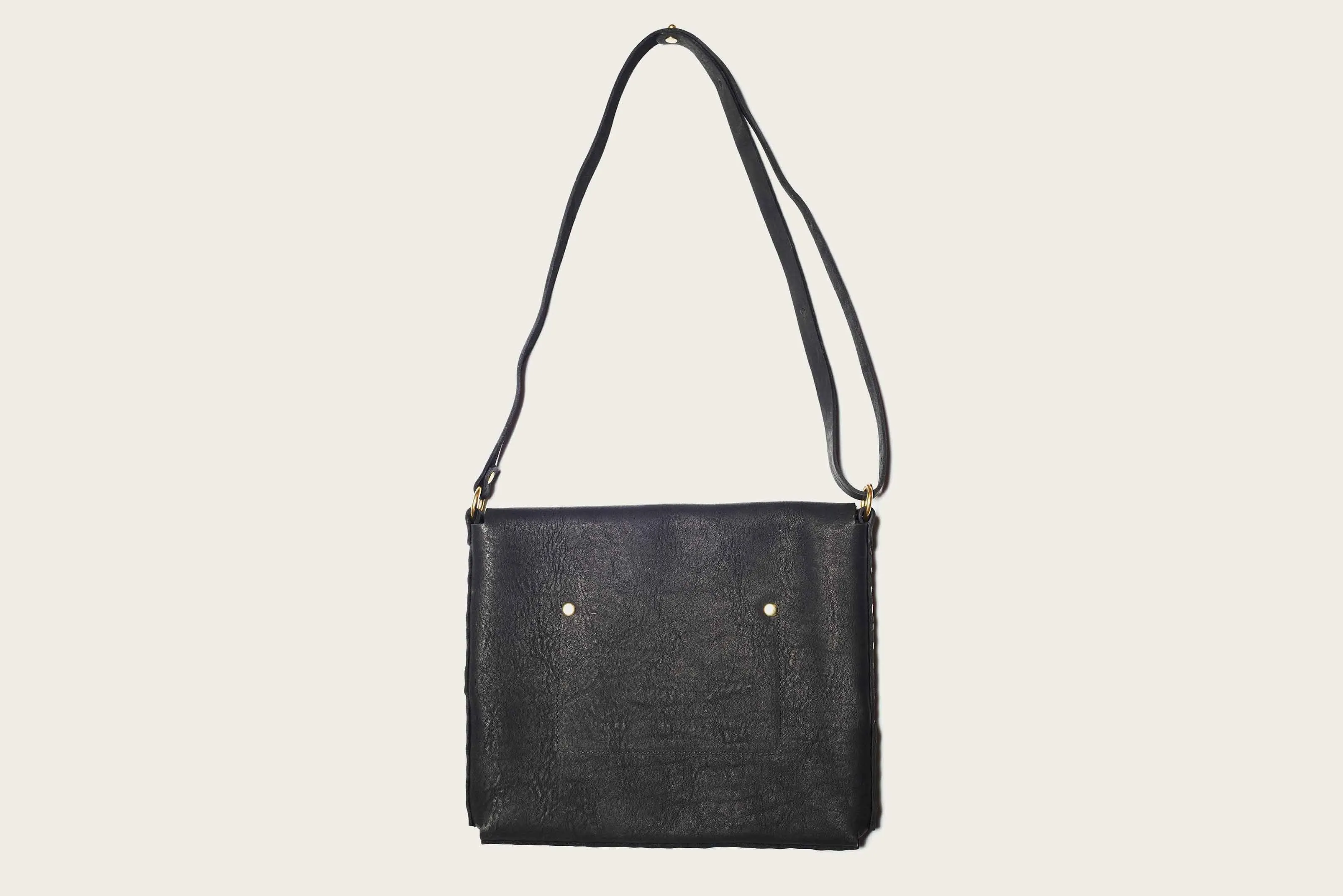 The Clou in Black