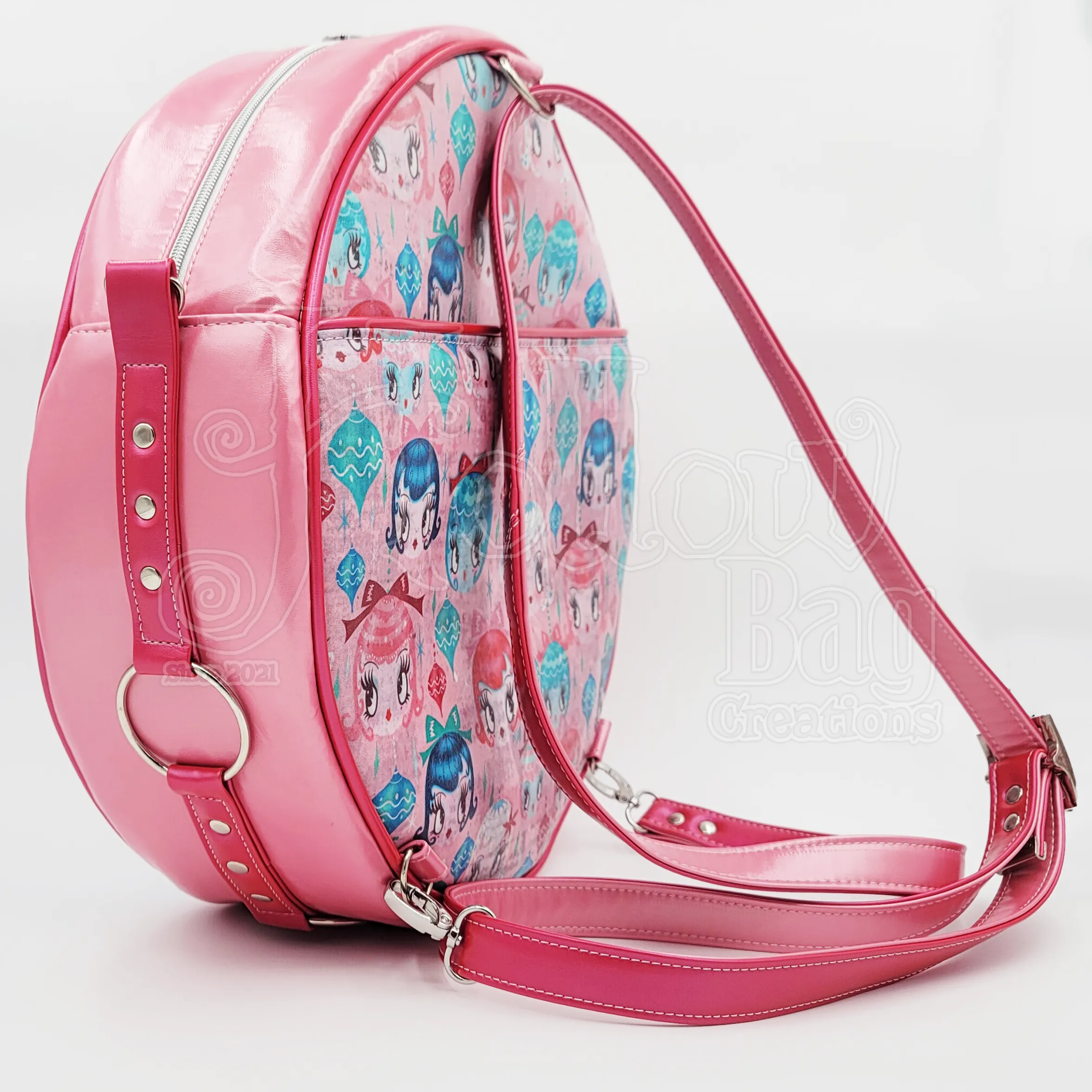 The Flatterer - JP Vintage Xmas - Pink Ornamental
