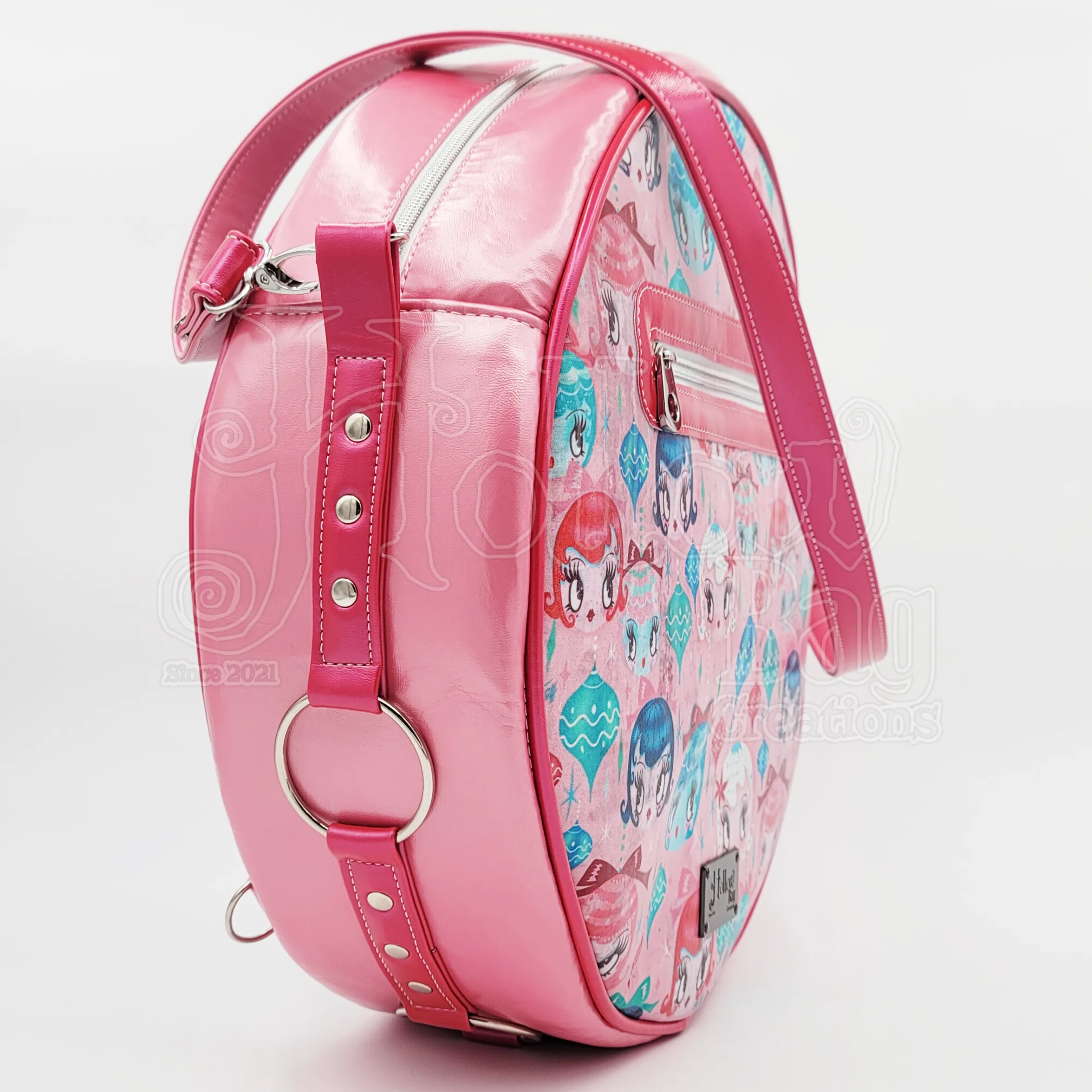 The Flatterer - JP Vintage Xmas - Pink Ornamental