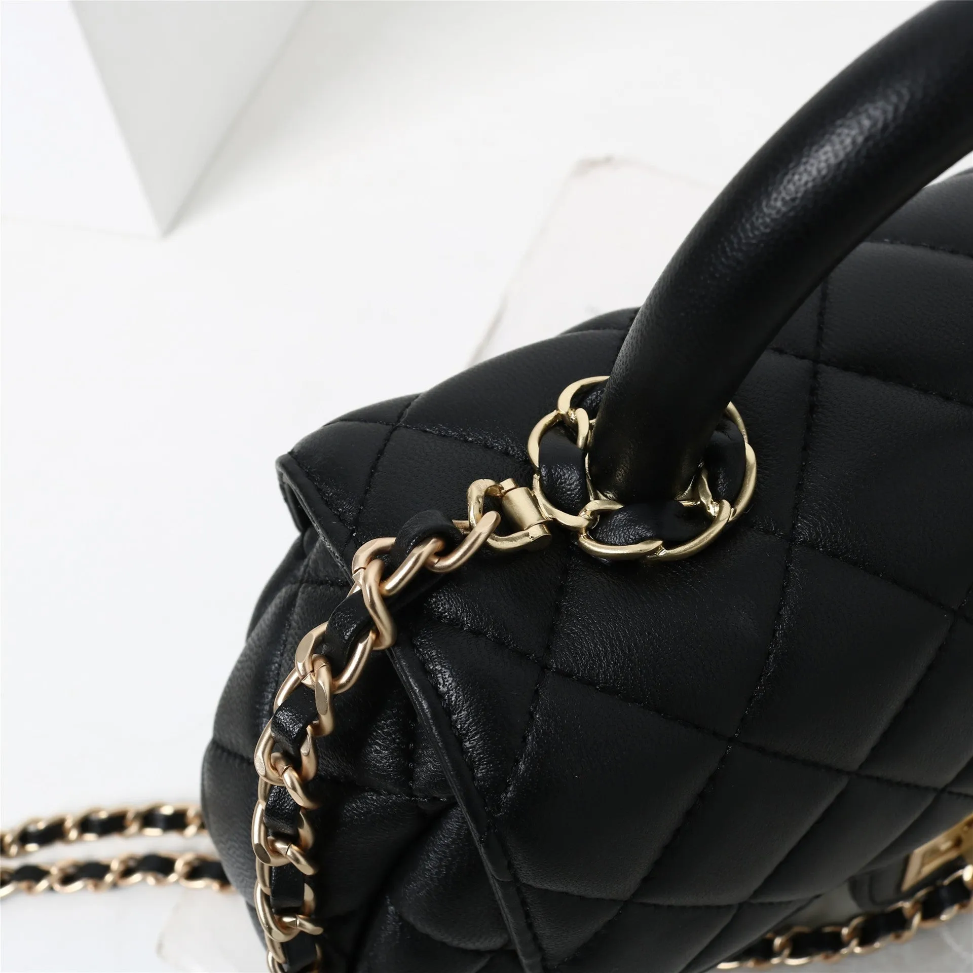 Womens Quilted Leather Cross Body Handle Flap Bag Black